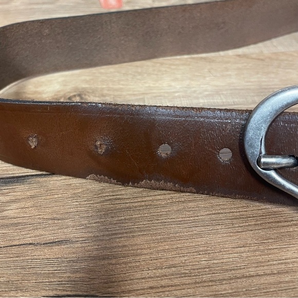 Boho leather belt with heart buckle size medium - Picture 2 of 6